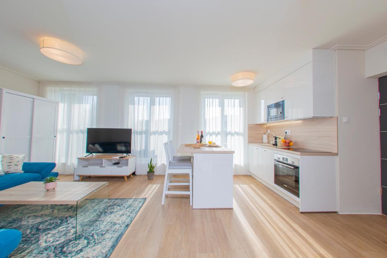 Sun Terrace Mini Penthouse Bestern Szeged Kültér fotó